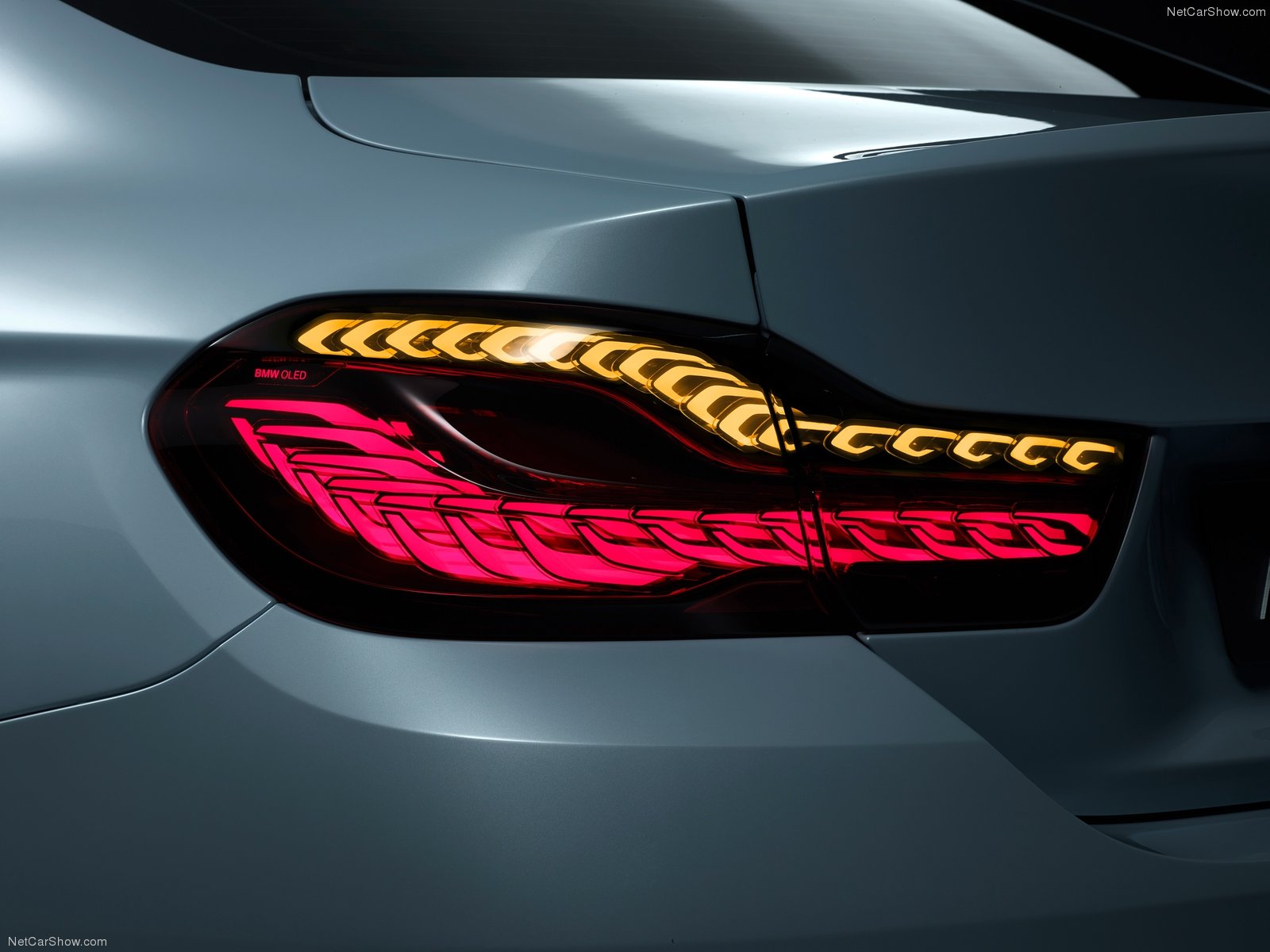 BMW-M4_Iconic_Lights_Concept_2015_1600x1200_wallpaper_0d