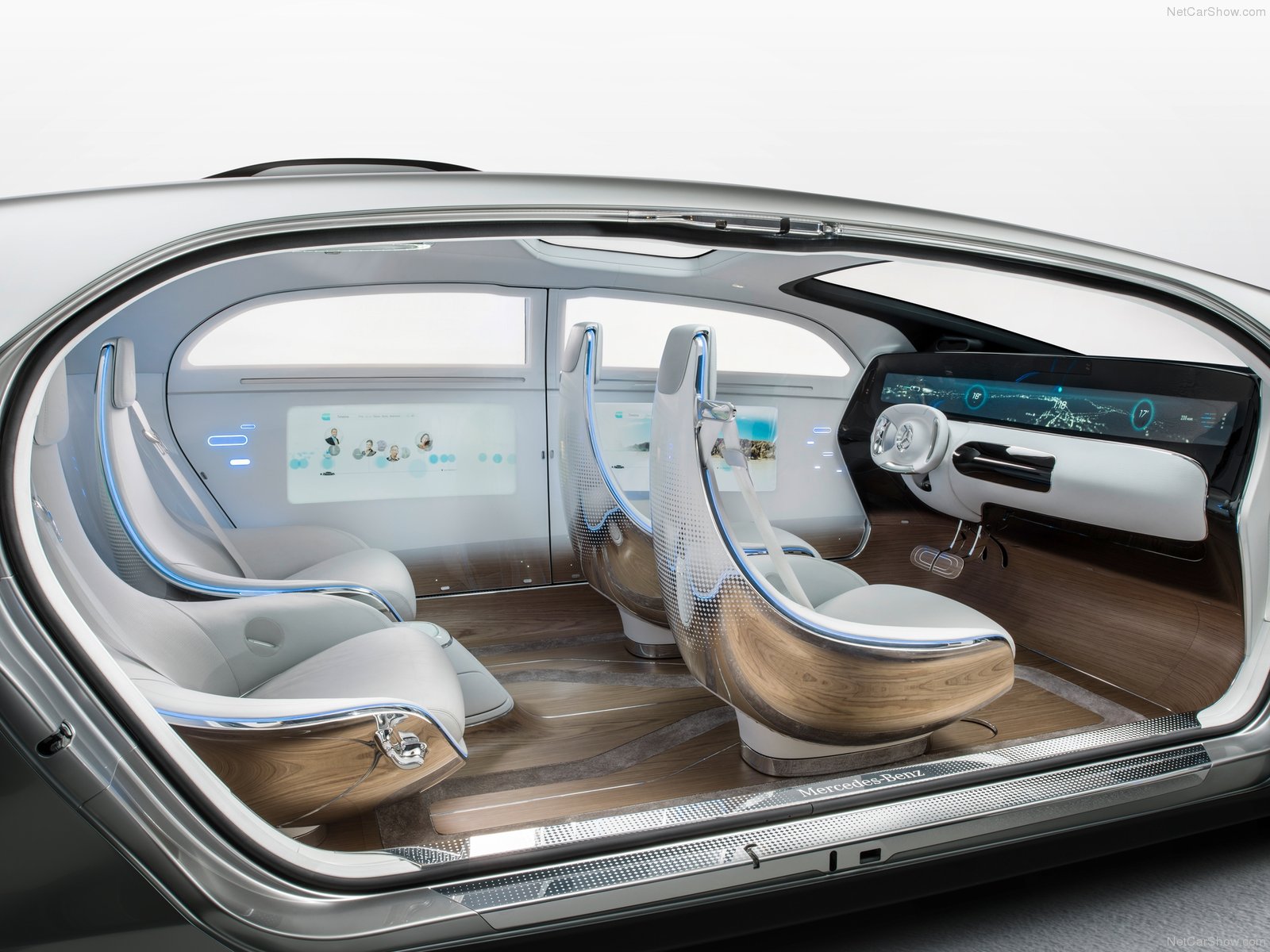 Mercedes-Benz-F015_Luxury_in_Motion_Concept_2015_1600x1200_wallpaper_23