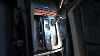 Замена лампочки коробки передач Toyota Camry 30