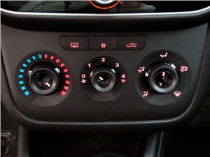 Fiat Punto 2012 управление климатом