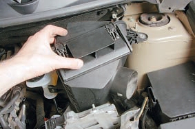 Проверка уровня, доливка и замена масла в 6-ступенчатой механической коробке передач RS6F52А Ниссан Кашкай