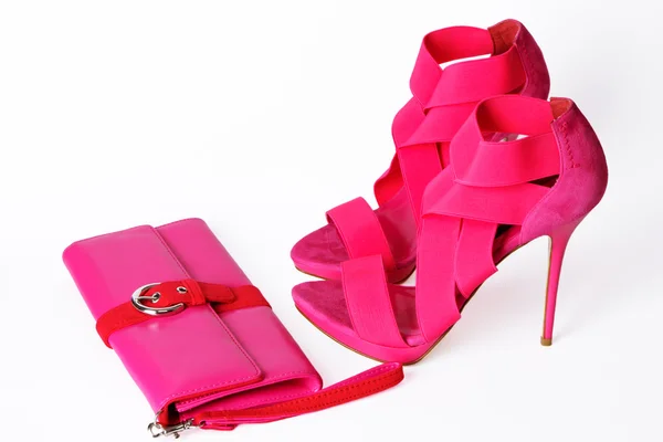 Модные розовые туфли — стоковое фото